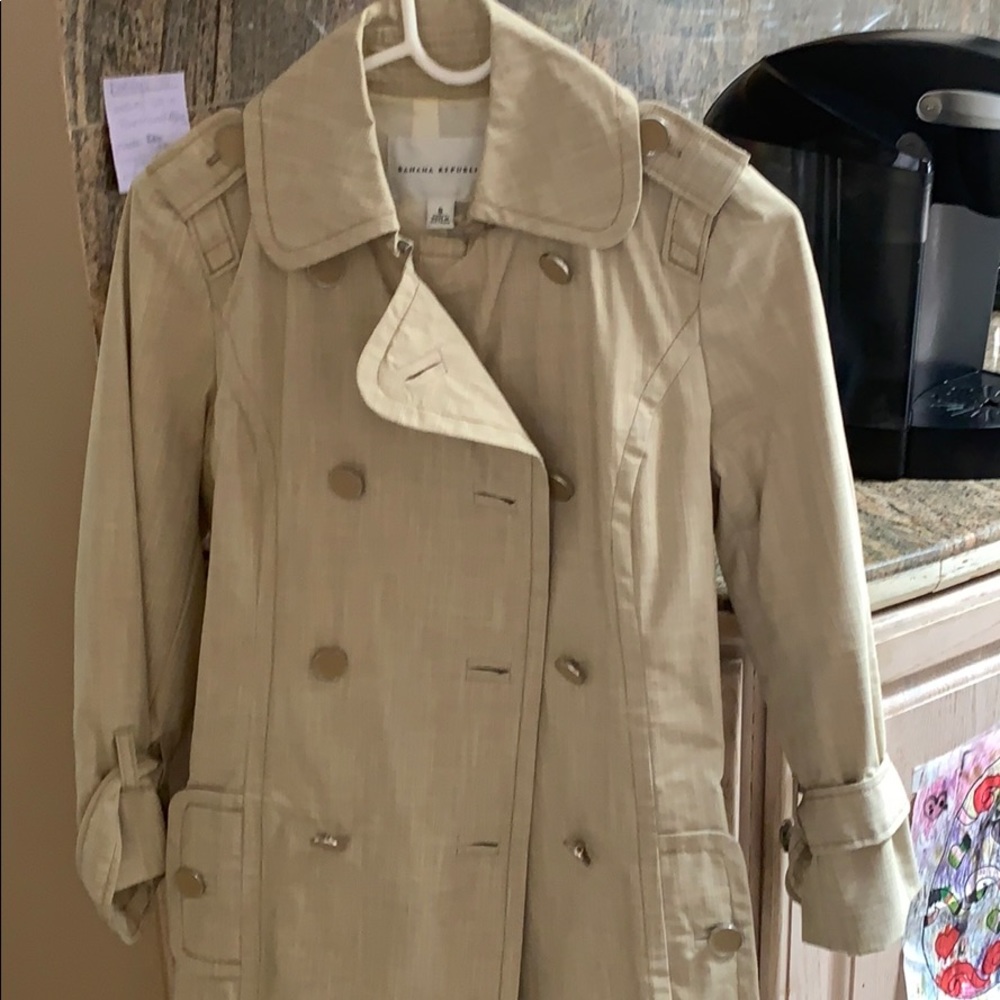 Banana republic trench coat - Picture 2 of 3